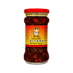 LAOGANMA Kohlrabi, Erdnüsse und Tofu in Chiliöl